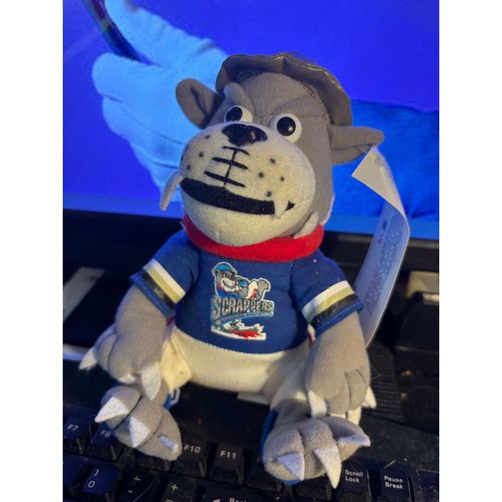 Youngstown Mahoning County Scrappers Ohio Mascot Plush New w/ Tags Baseball.
